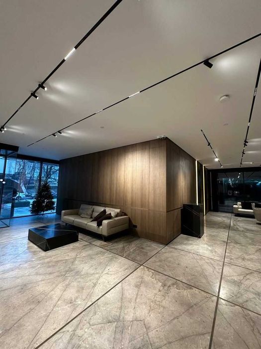 Продаж 5к-квартири вул. Предславинська 20 б, БФК Metropole, 220 м²