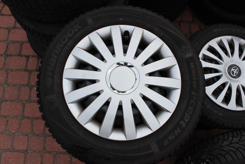 Felga i opona zimowa Hyundai ix20-i30-  195/65/15