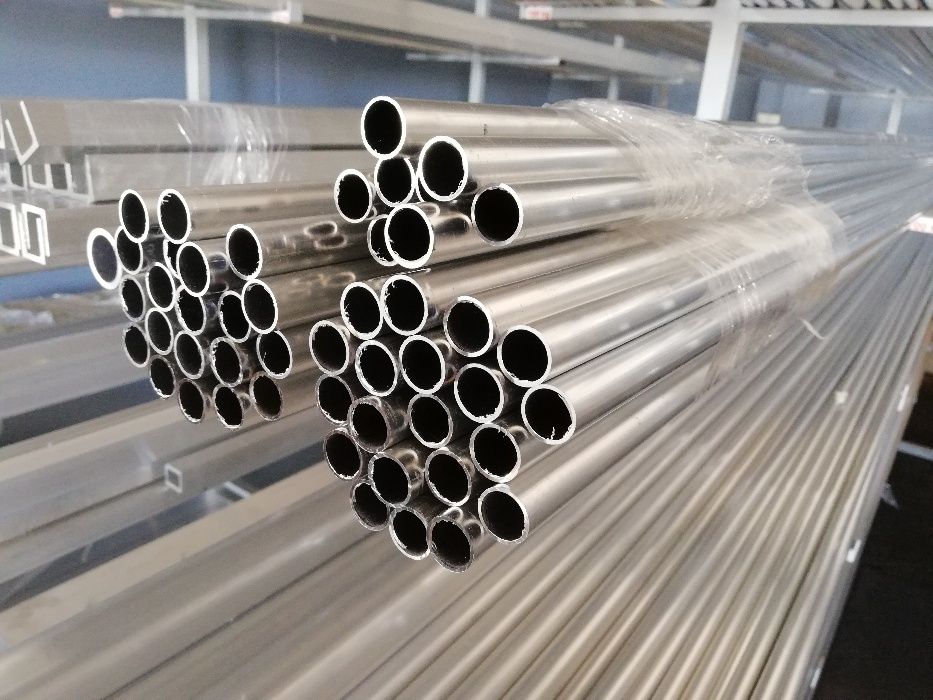 Katownik aluminiowy narożnik 40x40x2 wysyłka