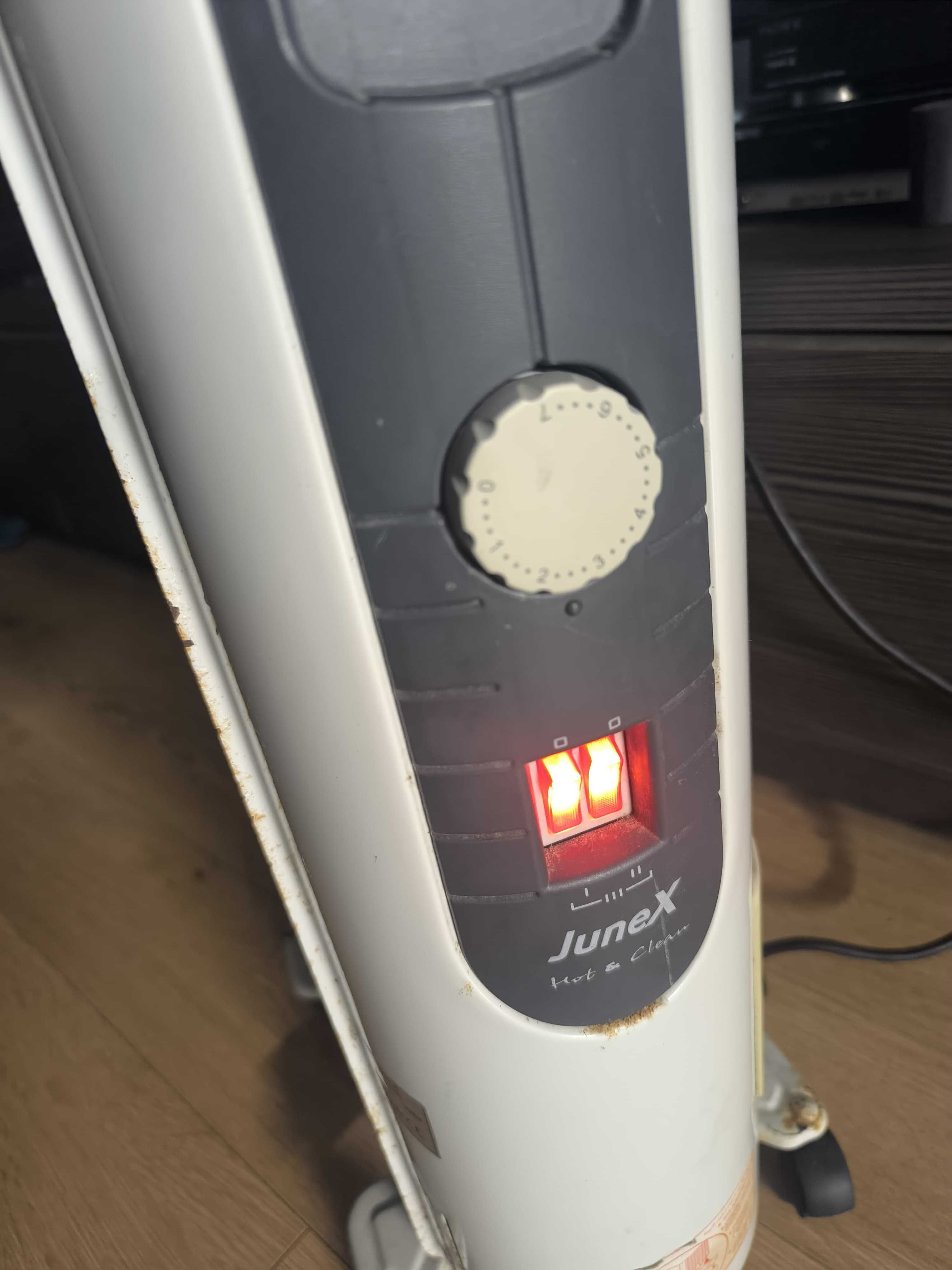 Aquecedor Junex A funcionar