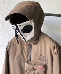 Продам пуховик CP Company Expiorer Jacket  зимова куртка