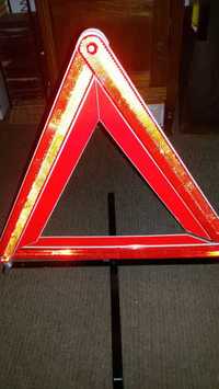 Triangulo de sinalização auto