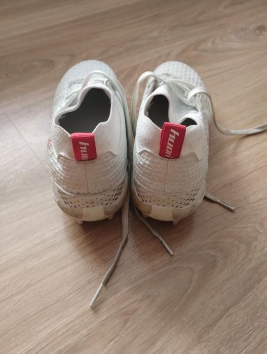 Sprzedam korki do gry w piłke