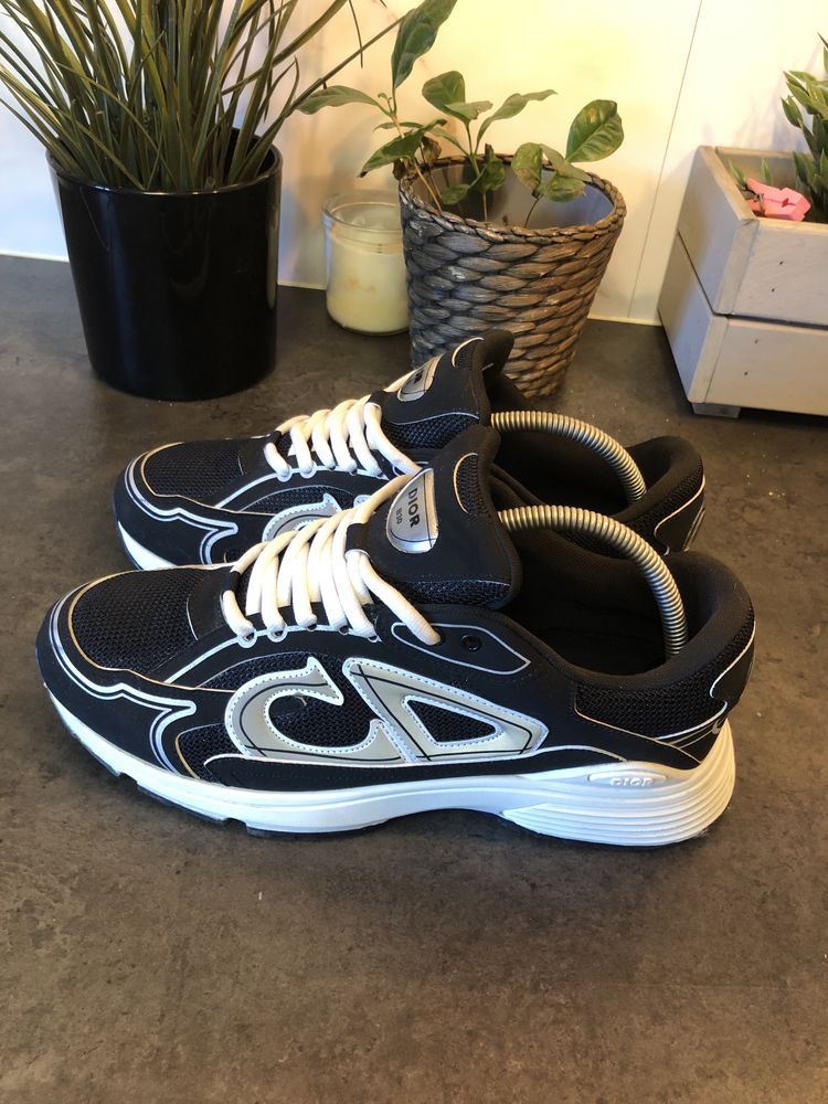 Dior B30 preto e branco