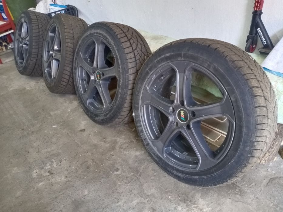 Диски з шинами в зборі на БМВ 5/120 резина R18 245/45