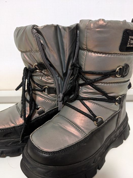 Черевички , ботінки, том м