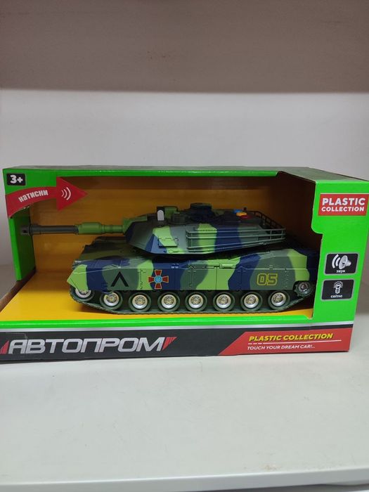 Танк іграшка з музикою