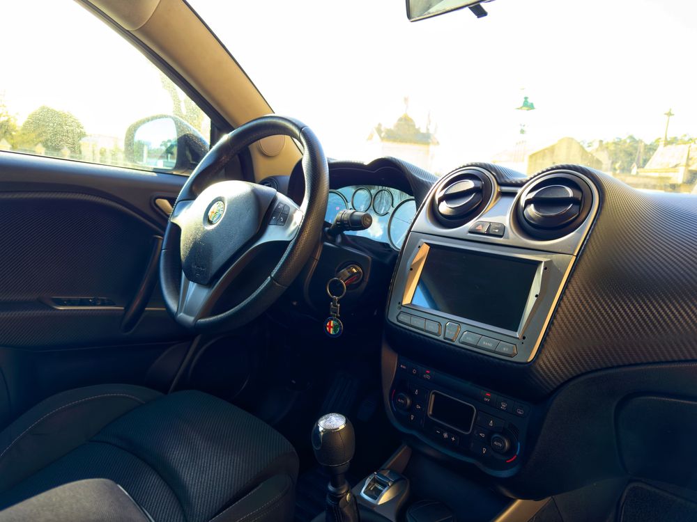 Alfa Romeo Mito 0.9 TwinAir GPL - Desde 69€ Mês