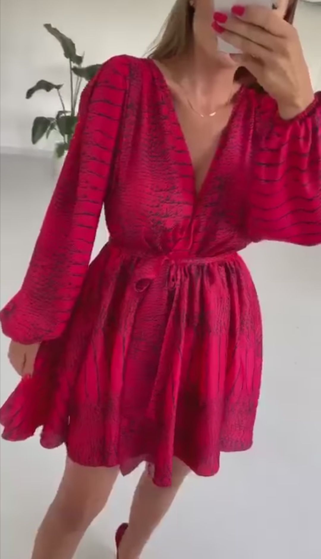 Sukienka Chloe EMO czerwona krokodyl  34/XS