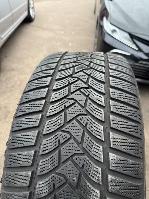 235/45r18 DUNLOP