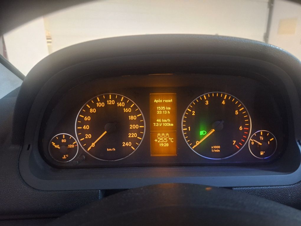 Mercedes A150 (gasolina + GPL)