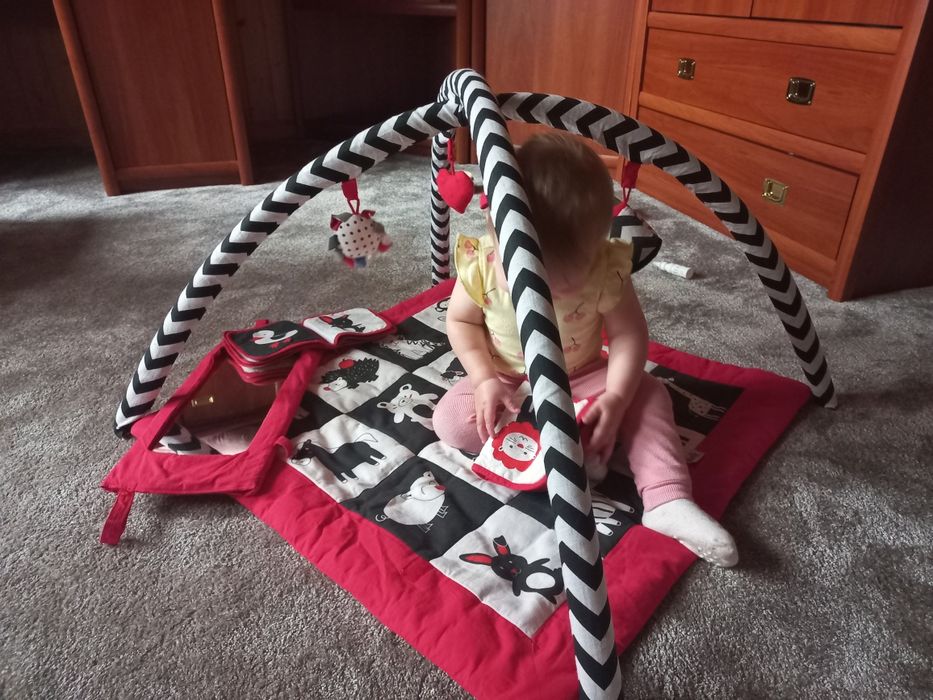 Mata kontrastowa Baby senses