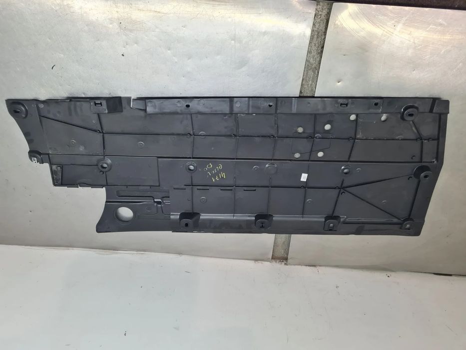 Blindagem inferior da carroçaria RENAULT Clio V (BF_)