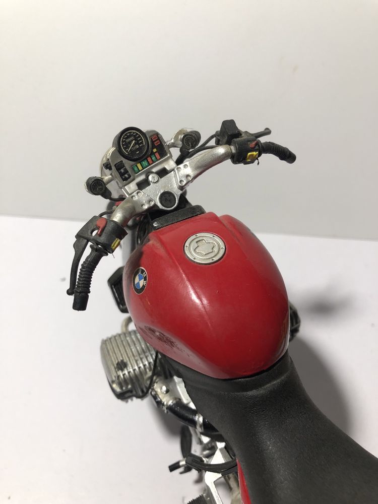 BMW R1100R escala 1/10