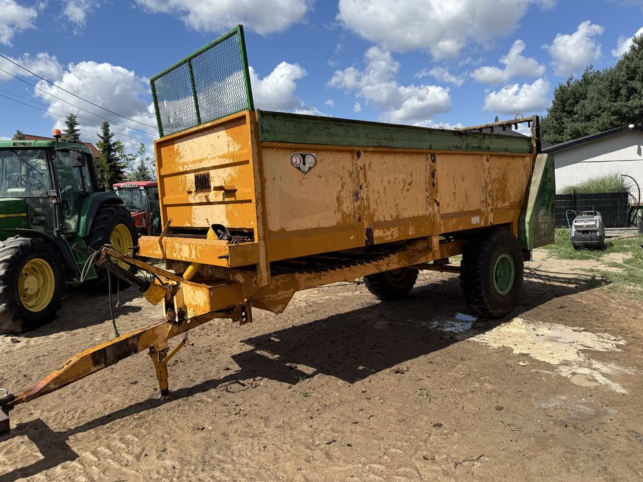 Rozrzutnik obornika 8t 10t Dangreville łańcuchy hakowe