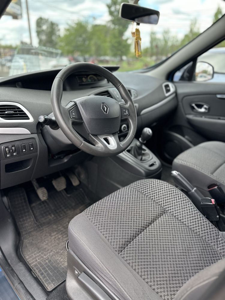 Renault Scenic III 2014 1.5 Дизель