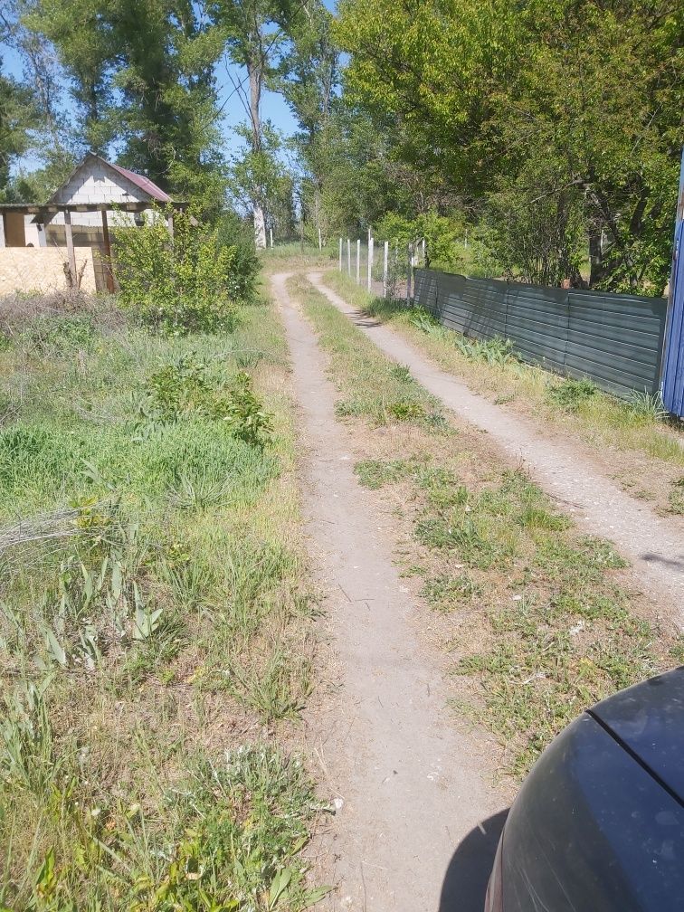 Продається дачний участок