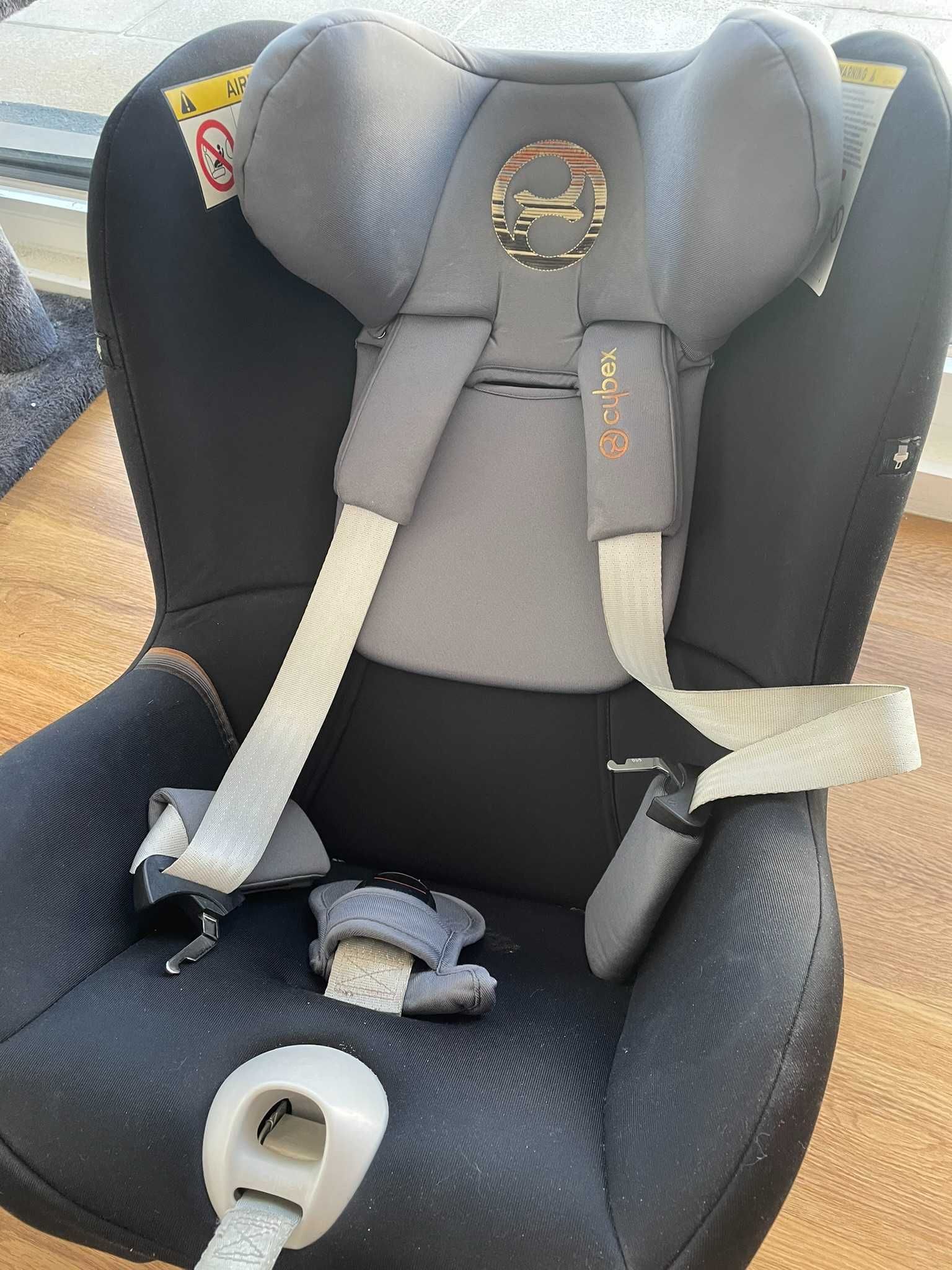 Cadeira Cybex Sirona M2 i-size com ISOFIX