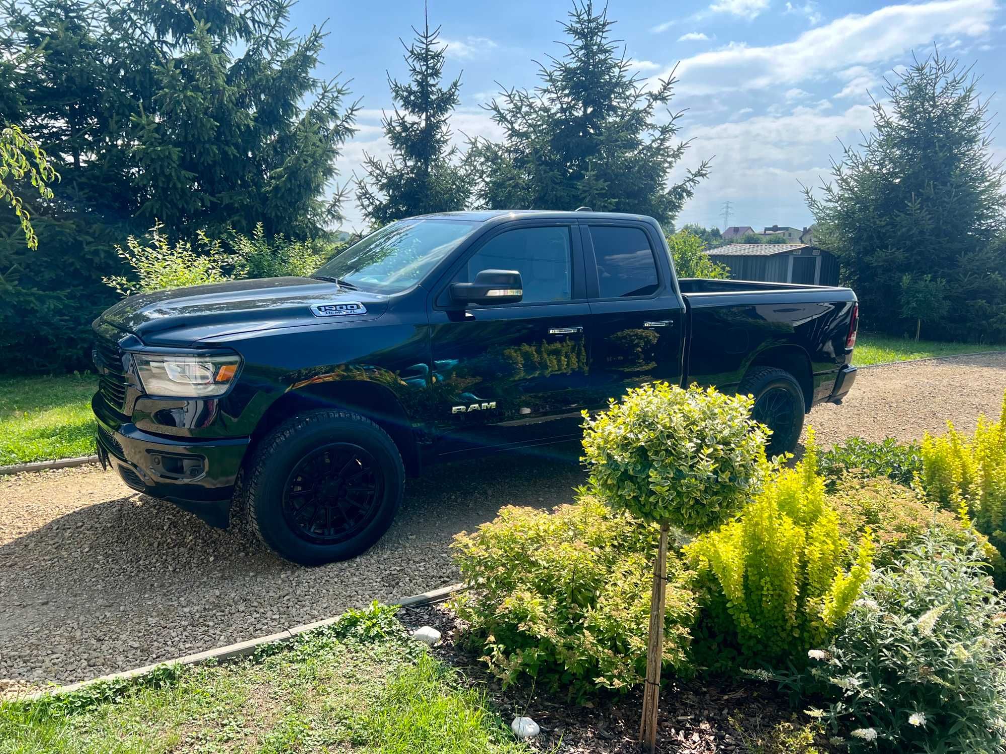 2020 RAM 1500 5.7 Hemi 4x4  Big Horn Vat 23