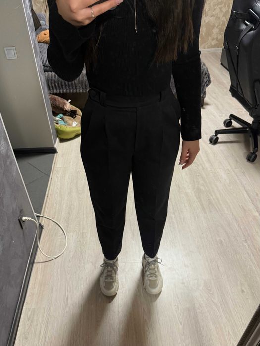 VLORIA Штани класичні завужені чорні, розмір М