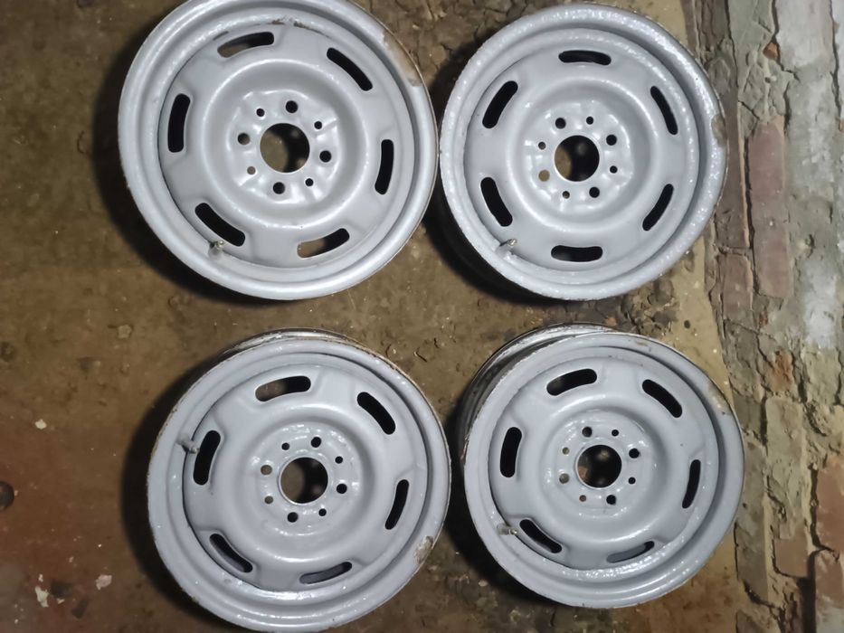 Продам Диски ВАЗ 4×98R13