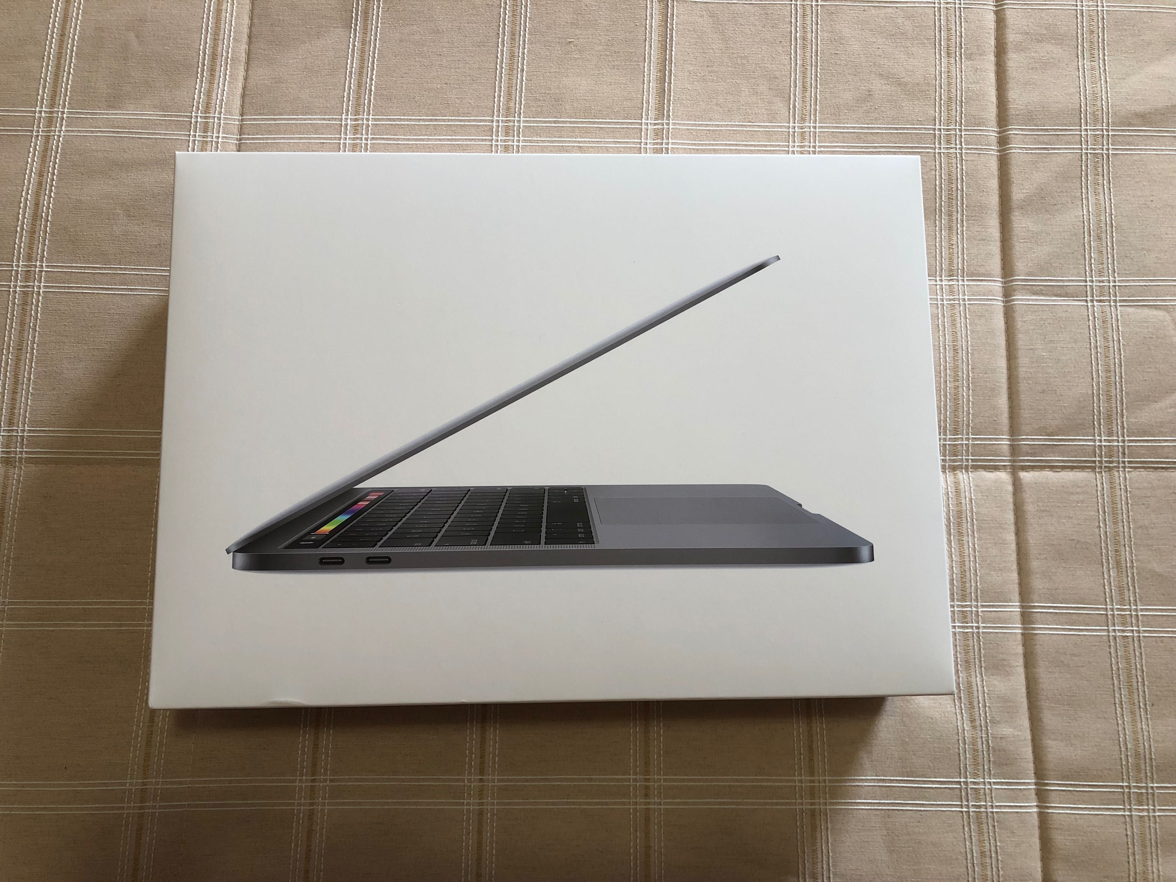 Macbook Pro 13” Touch Bar Intel Core i5 1.4GHz 8GB Ram 256GB SSD