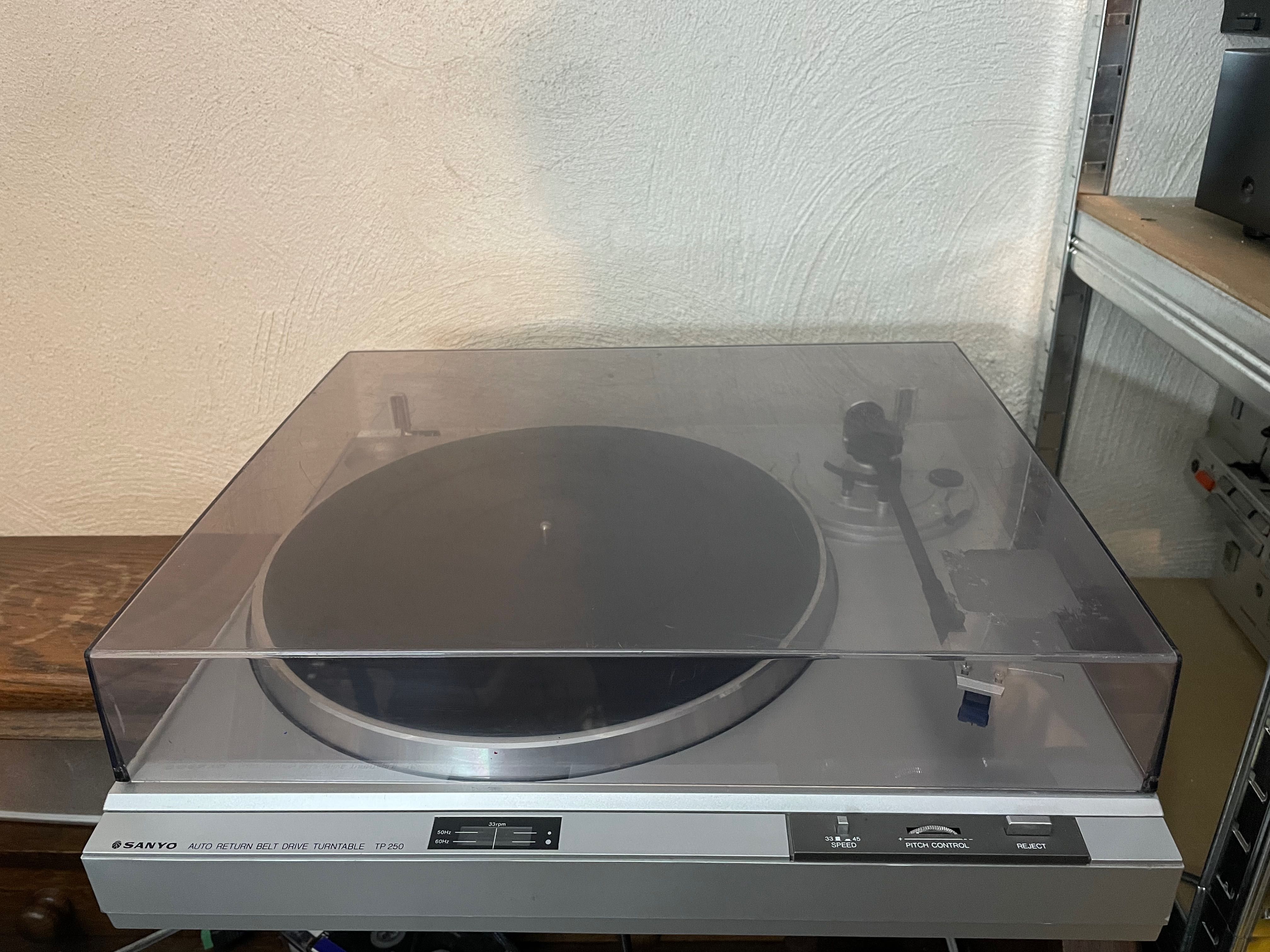 Sanyo TP250 Gramofon