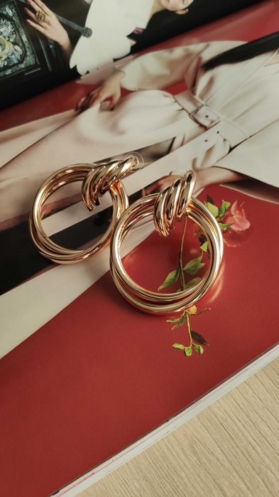 Сережки, біжутерія, нові