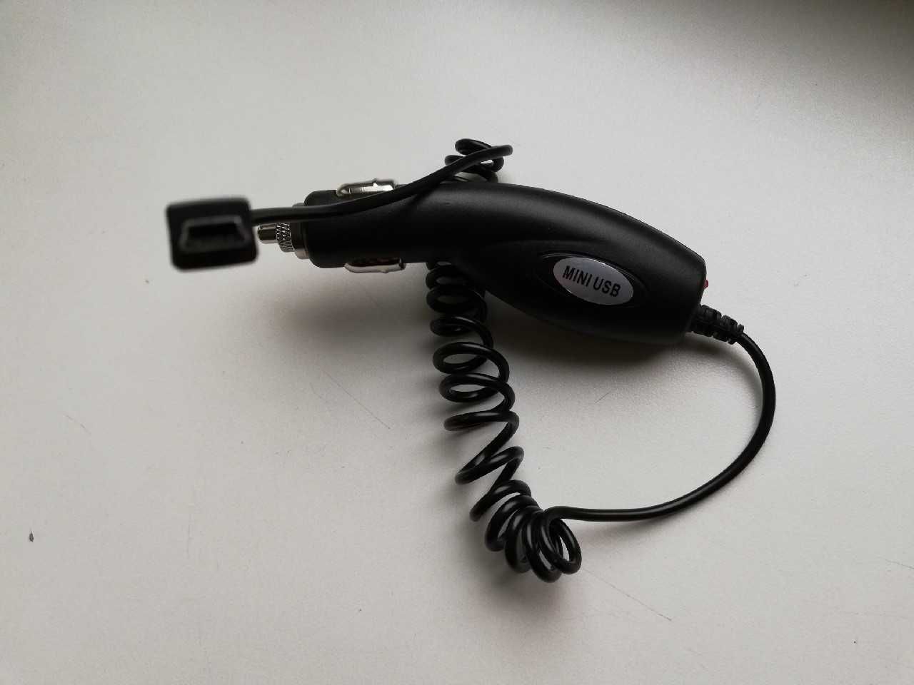 Ładowarka samochodowa MINI USB