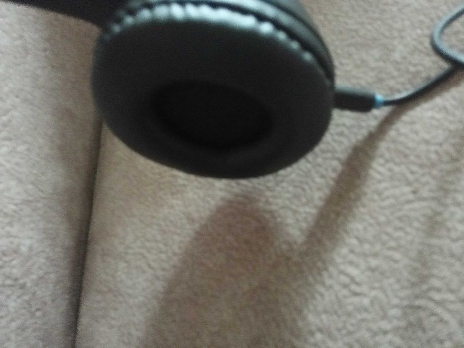 Адаптер для карты памяти, зарядка для прикуривателя, наушники