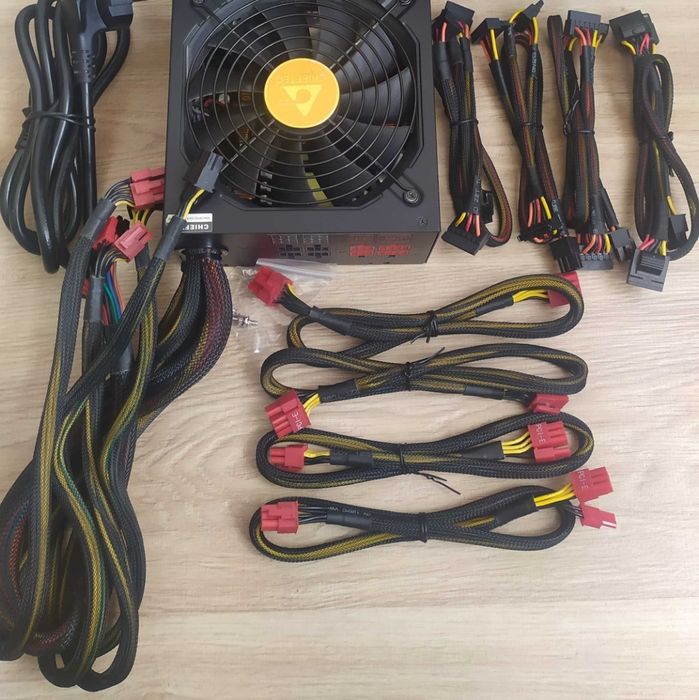 ДобCHIEFTEC A-135 (1000W) с пломбами