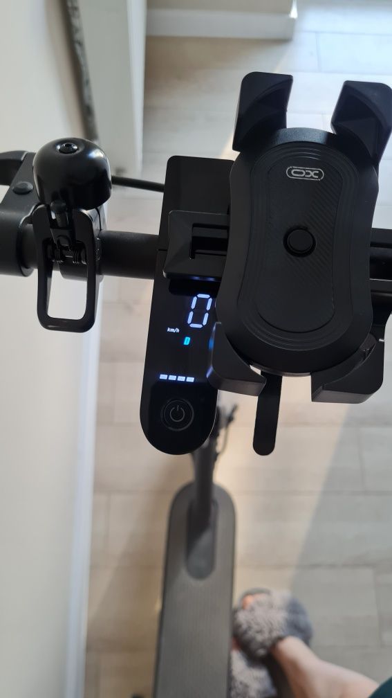 Електросамокат Xiaomi Mi Electric Scooter 1S Black