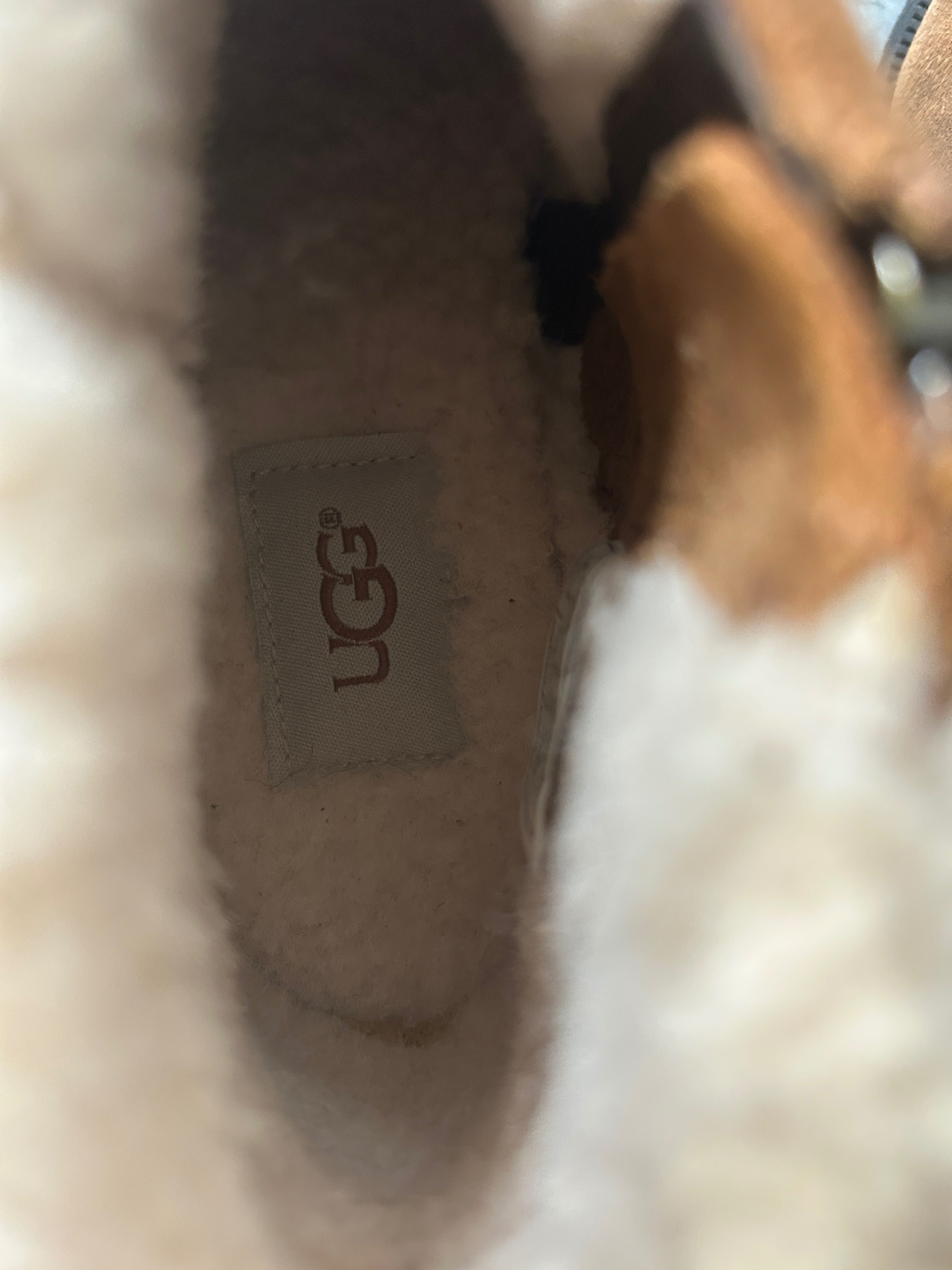 Botas UGG menina impecável