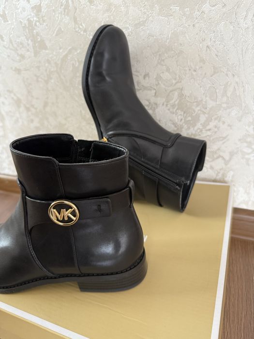 Черевики Michael Kors