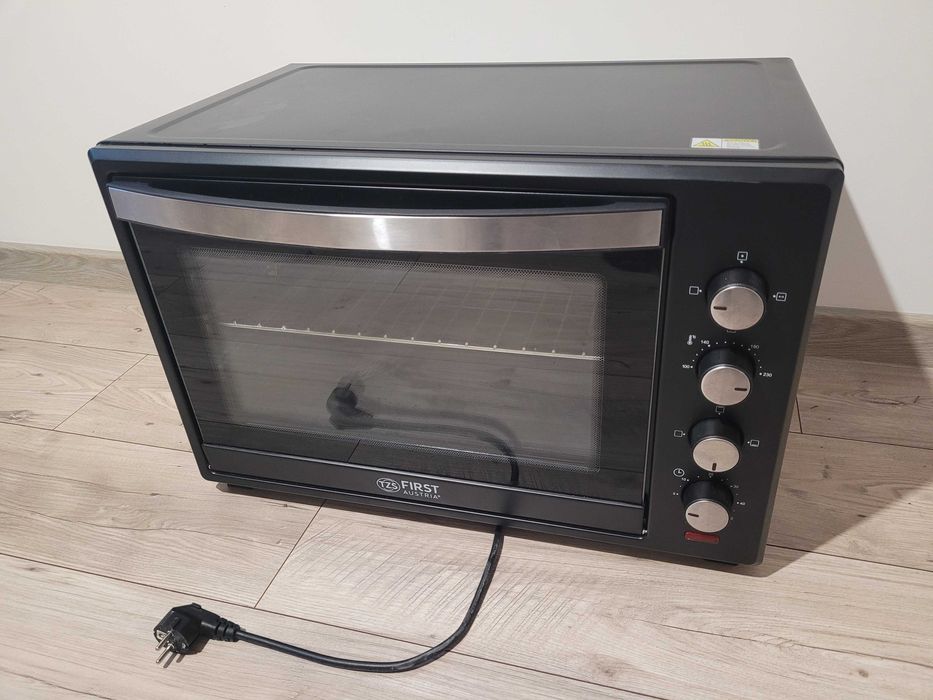 Piekarnik elektryczny TERMOOBIEG 60L FIRST AUSTRIA FA-5047