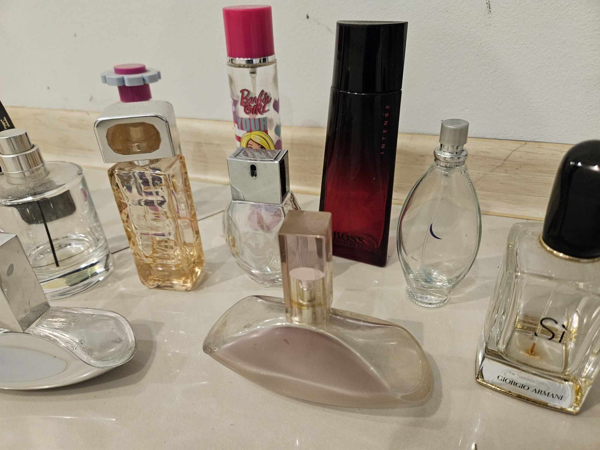 Flakoniki po perfumach 12 sztuk