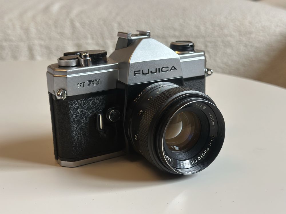 Fujica ST 701 55mm f1.9 aparat analogowy tradycyjny