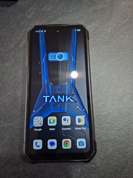 Telefon uniherz tank 2 pro