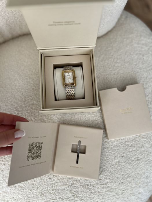 Годинник та бреслат Burker