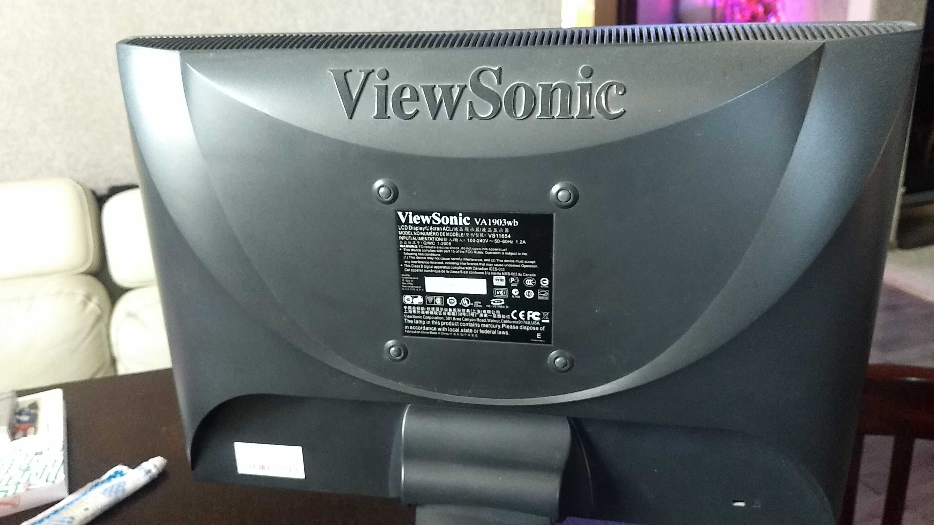 Монитор lcd 19" ViewSonic VA1903WB б/у Монітор