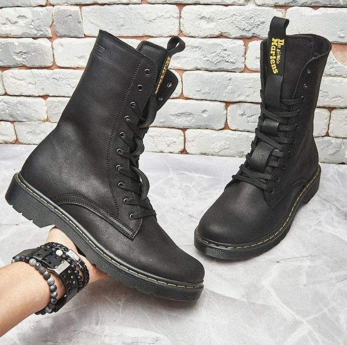 Зимние ботинки Dr. Martin на байке