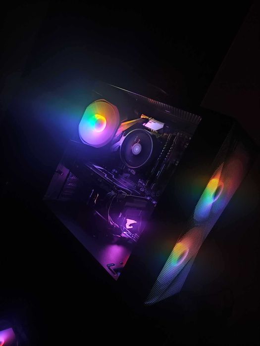 Komputer do gier /RX 6600XT/ /Ryzen5 5600/ /16 GB RAM 3600/ GWARANCJA!