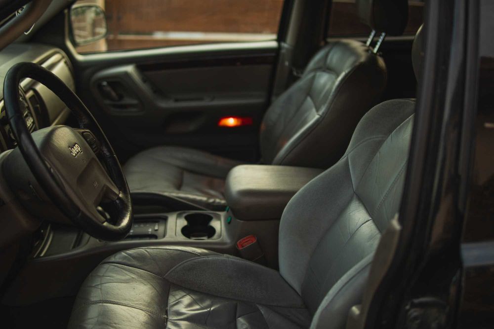 Jeep Grand cherokee WJ 4.7 HO 258 km quadra drive