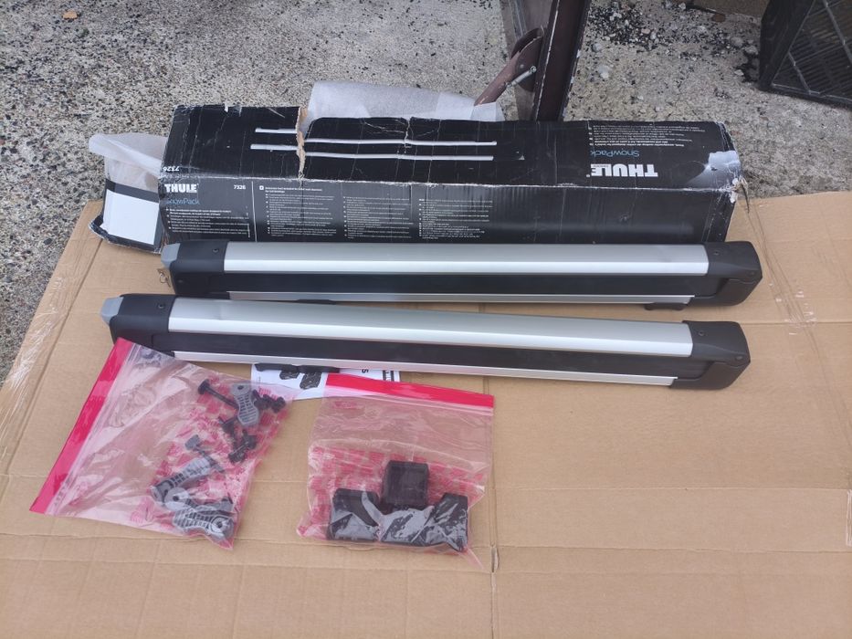 Uchwyt Thule7326 do przewozu 6 par nart