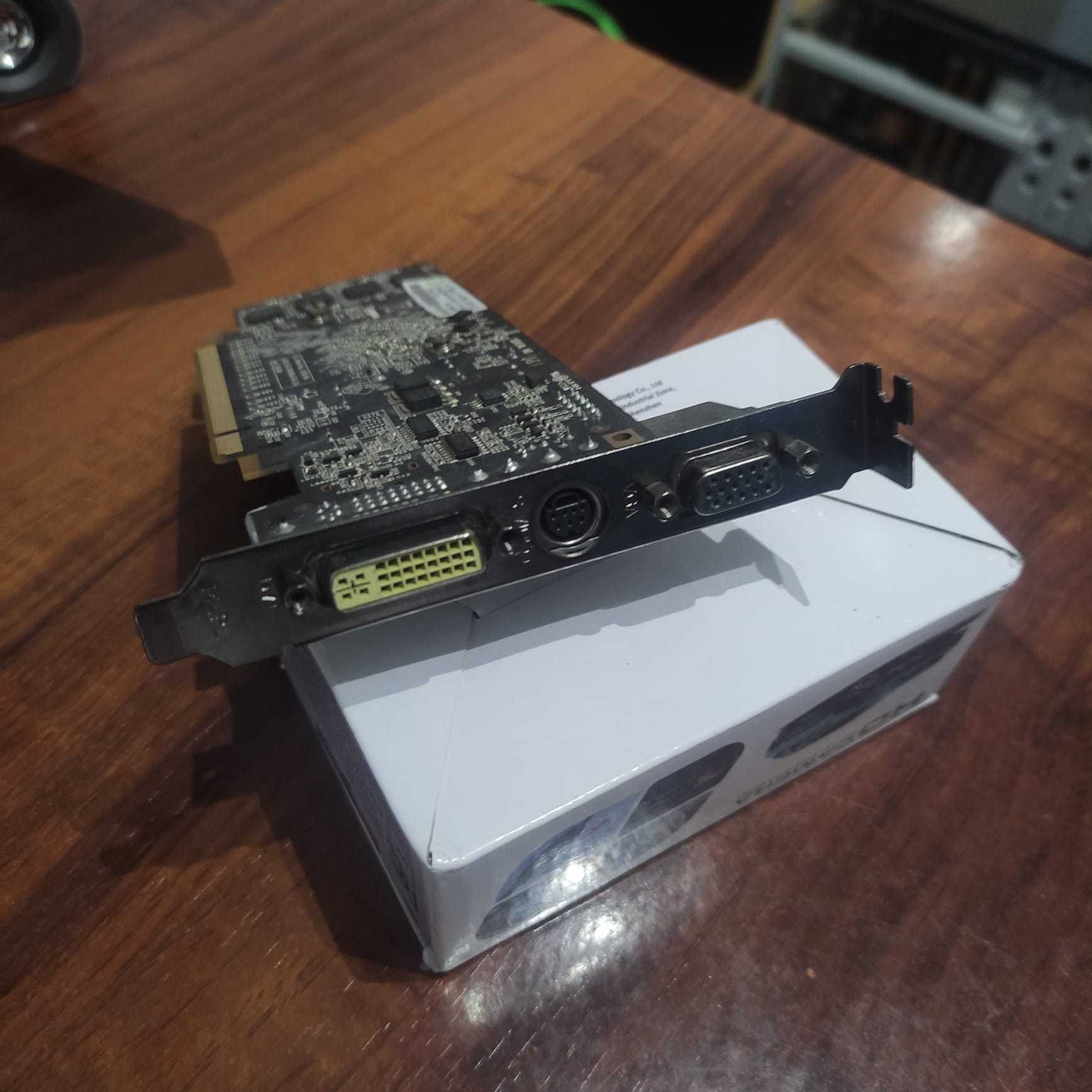 Placa Gráfica NVIDIA GeForce 9500 GT – 1GB DDR2 usada