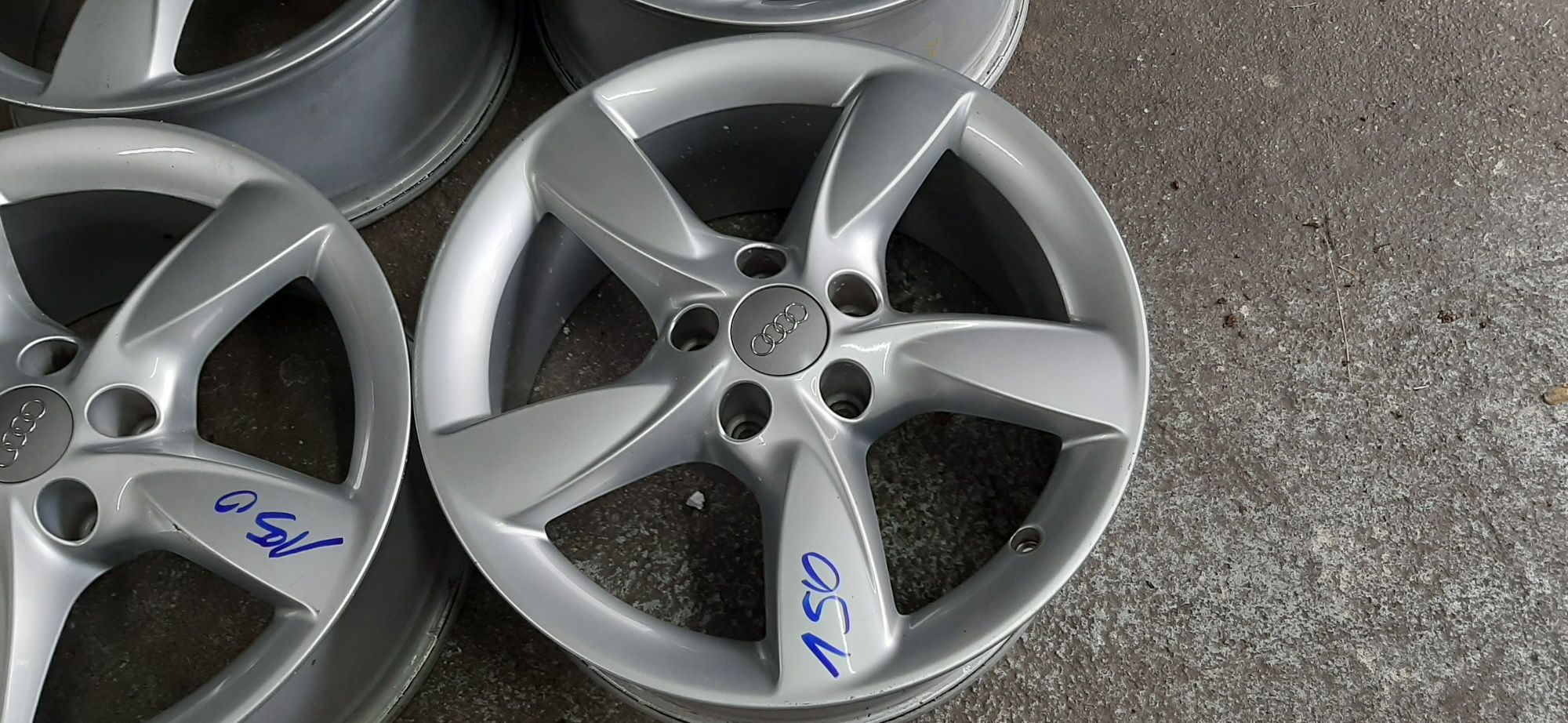 Oryginalne felgi Audi 17" 5x112 bdb stan