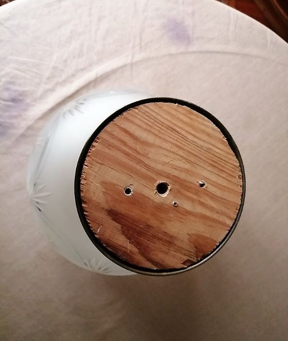 Candeeiro de teto antigo