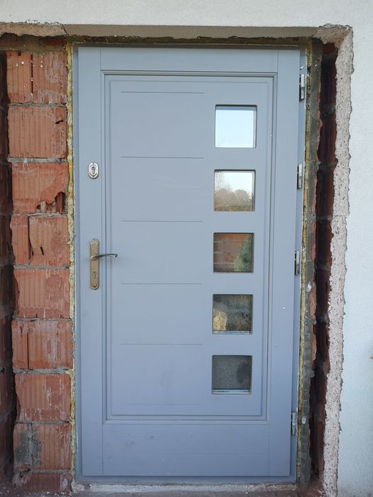 Drzwi zewnetrzne z demontazu