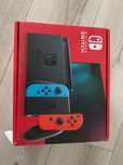 Sprzedam konsolę Nintendo Switch (Neon Blue/Red) + 3 gry