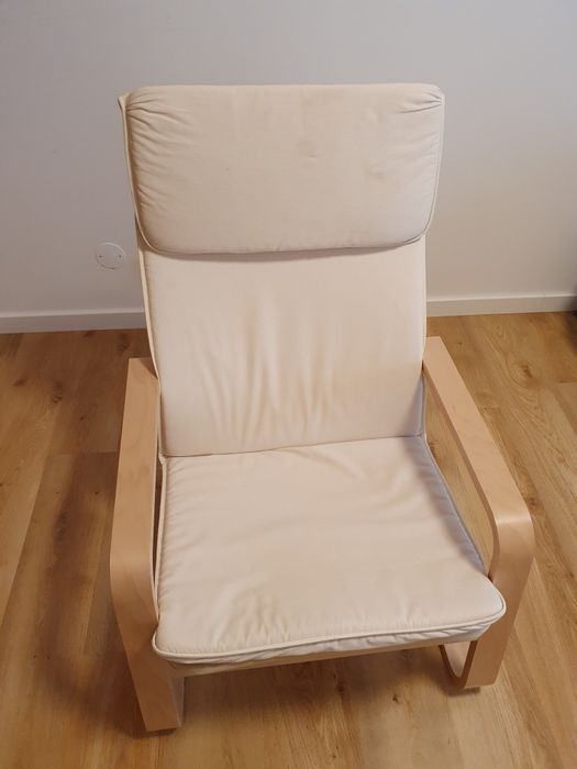 Cadeirão IKEA (descanso, leitura, amamentação)